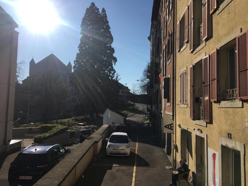 Parking Voiture & Appartement 2Pcs Lausanne Centre Bagian luar foto