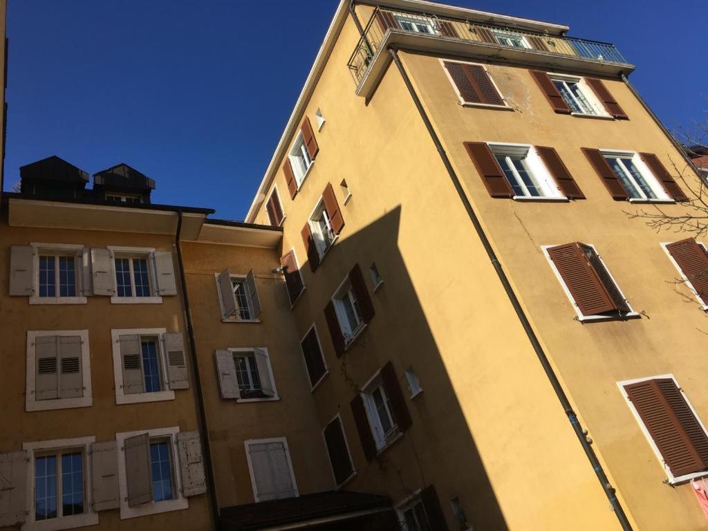 Parking Voiture & Appartement 2Pcs Lausanne Centre Bagian luar foto